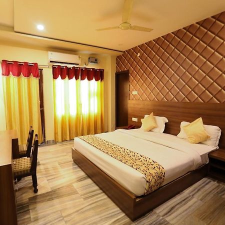 Hotel Vishwanath Varanasi Exterior foto