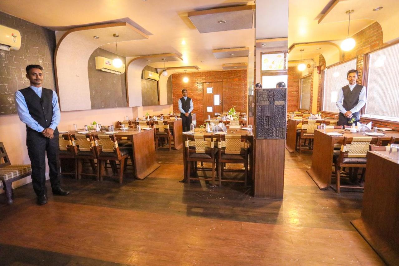 Hotel Vishwanath Varanasi Exterior foto
